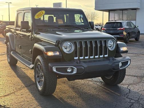 2021 Jeep Gladiator Overland