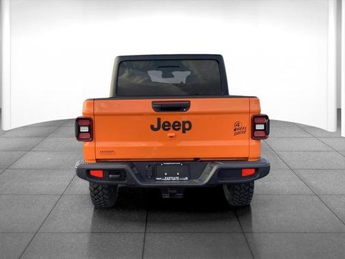 2025 Jeep Gladiator Willys