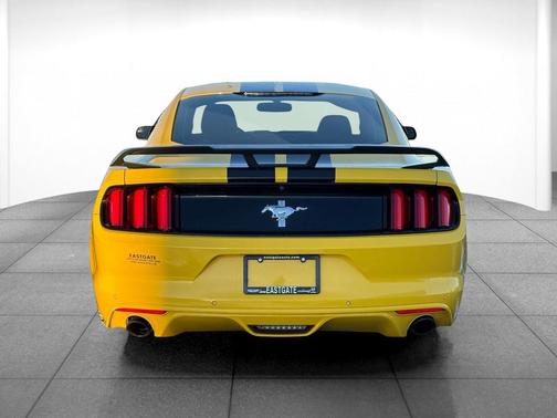 2015 Ford Mustang V6
