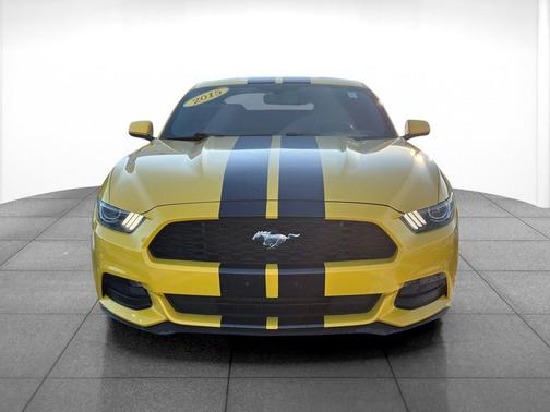 2015 Ford Mustang V6