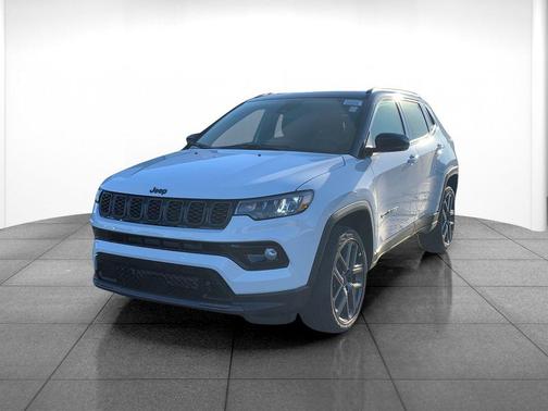 Bright White Clearcoat 2026 Jeep Compass Limited