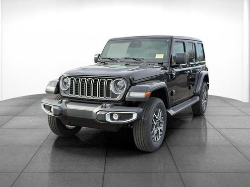 2026 Jeep Wrangler 4-Door Sahara 4x4