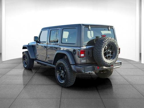 Granite Crystal Metallic Clearcoat 2026 Jeep Wrangler Willys