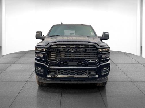 2026 RAM 3500 Big Horn Crew Cab 4x4 6'4' Box