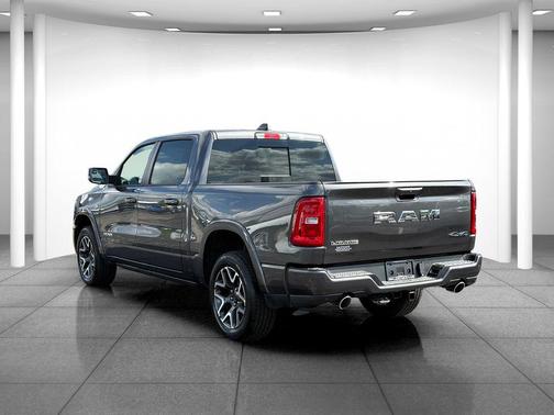 Granite Crystal Metallic Clearcoat 2026 RAM 1500 Laramie