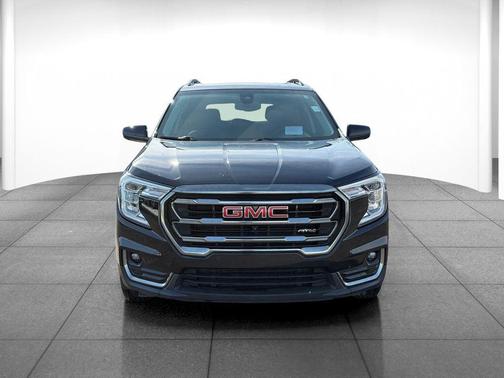 Ebony Twilight Metallic 2023 GMC Terrain AWD AT4