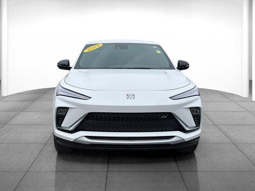 2024 Buick Envista Sport Touring FWD