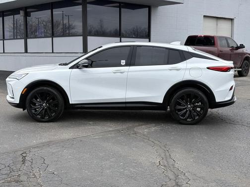 2024 Buick Envista Sport Touring FWD