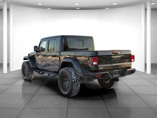 2021 Jeep Gladiator Sport S