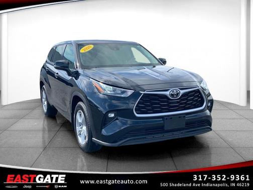 2020 Toyota Highlander LE