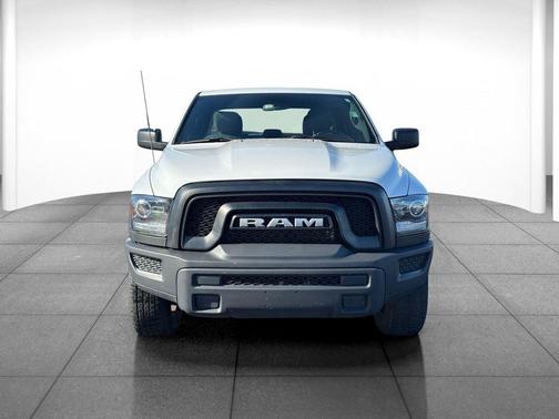 2024 RAM 1500 Classic Warlock Crew Cab 4x4 5'7' Box