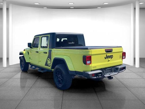 2023 Jeep Gladiator Willys 4x4