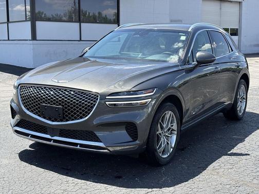 Makalu Gray 2025 Genesis GV70 2.5T AWD