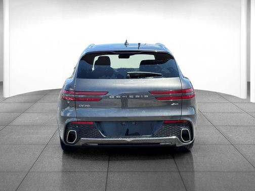 Makalu Gray 2025 Genesis GV70 2.5T AWD
