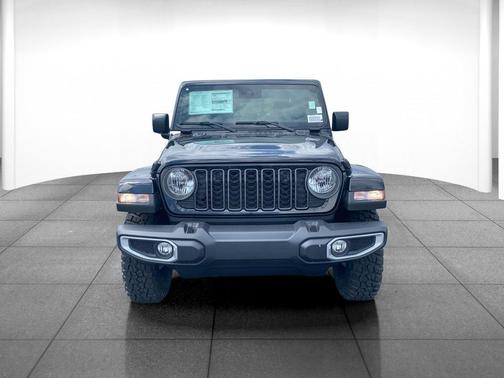 2025 Jeep Gladiator High Tide