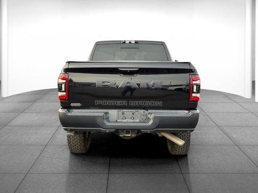 Diamond Black Crystal Pearlcoat 2021 RAM 2500 Power Wagon