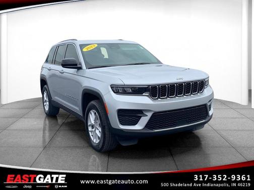 2023 Jeep Grand Cherokee Laredo