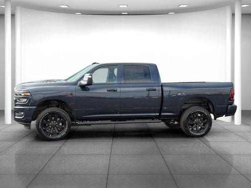 2026 RAM 2500 Black Express Crew Cab 4x4 6'4' Box