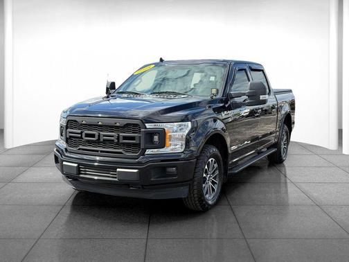 Shadow Black 2018 Ford F-150 XLT