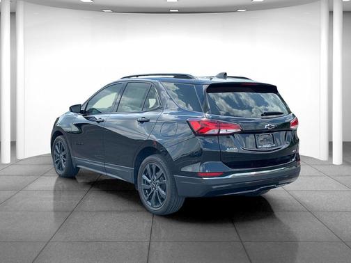 2022 Chevrolet Equinox FWD RS