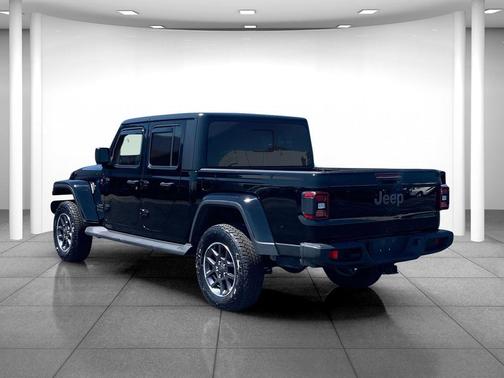 2021 Jeep Gladiator 80th Anniversary 4x4