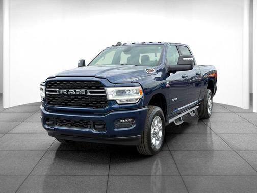 Patriot Blue Pearlcoat 2024 RAM 2500 Big Horn Crew Cab 4x4 6'4' Box