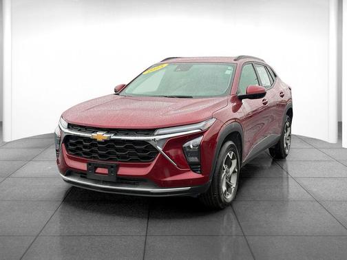 Crimson Metallic 2025 Chevrolet Trax LT
