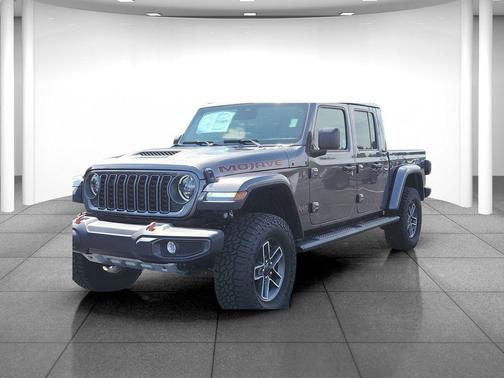 Granite Crystal Metallic Clearcoat 2026 Jeep Gladiator Mojave 4x4