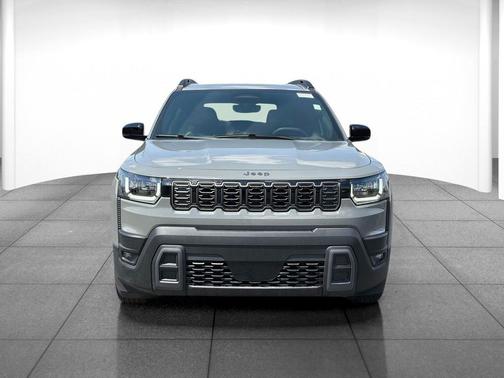Sting-Gray Clearcoat 2026 Jeep Cherokee Limited