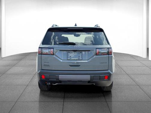 Sting-Gray Clearcoat 2026 Jeep Cherokee Limited