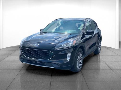 2021 Ford Escape Titanium