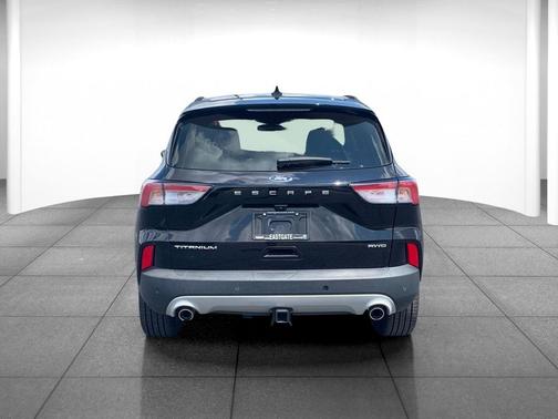 2021 Ford Escape Titanium