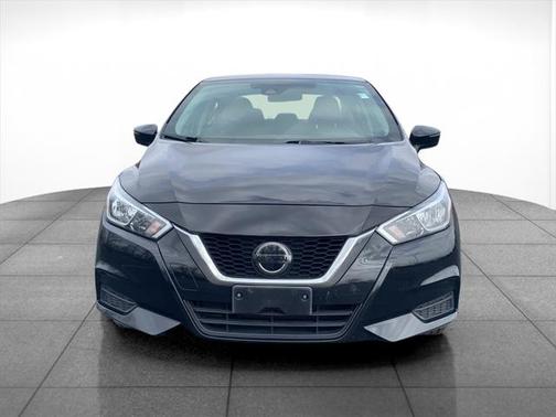 2021 Nissan Versa 1.6 SV