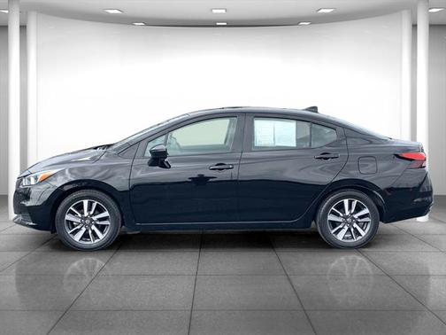 2021 Nissan Versa 1.6 SV