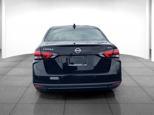 2021 Nissan Versa 1.6 SV