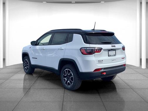 2026 Jeep Compass Trailhawk