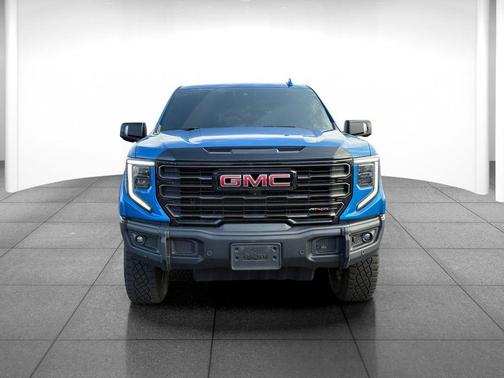 Dynamic Blue Metallic 2024 GMC Sierra 1500 AT4X