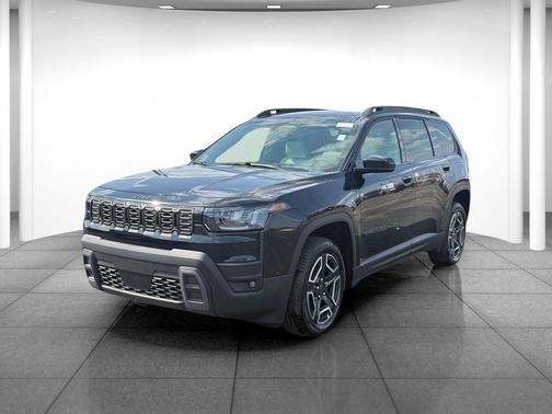 Diamond Black Crystal Pearlcoat 2026 Jeep Cherokee Limited