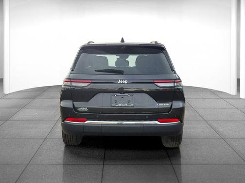 Rocky Mountain Pearlcoat 2024 Jeep Grand Cherokee Limited