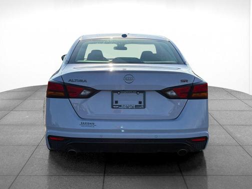 Gray Sky Pearl 2024 Nissan Altima SR FWD