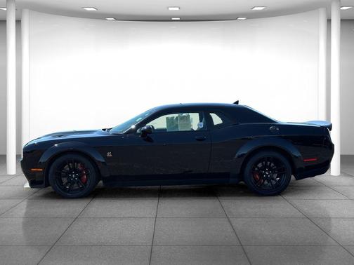 Pitch Black Clearcoat 2021 Dodge Challenger R/T Scat Pack Widebody