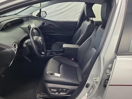 2022 Toyota Prius Prime XLE