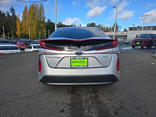 2022 Toyota Prius Prime XLE