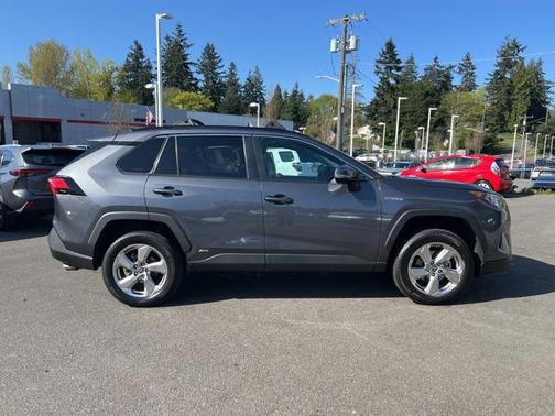 2021 Toyota RAV4 Hybrid XLE Premium