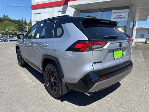 2025 Toyota RAV4 Hybrid SE
