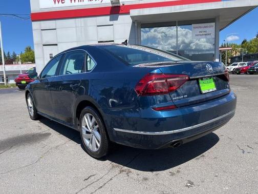 2018 Volkswagen Passat 2.0T SE