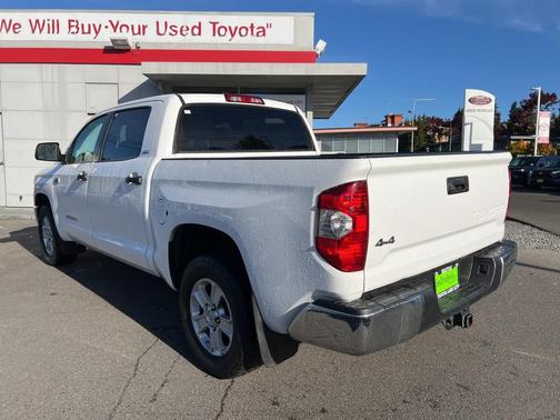2015 Toyota Tundra SR5