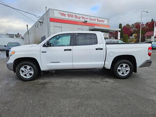 2015 Toyota Tundra SR5