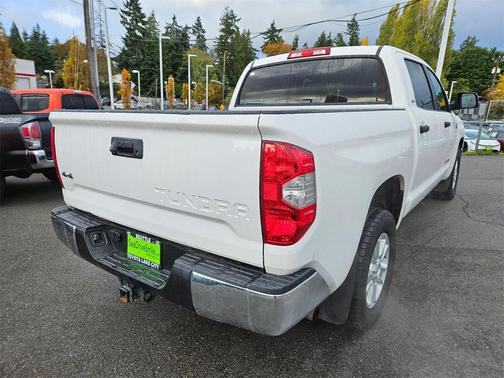 2015 Toyota Tundra SR5