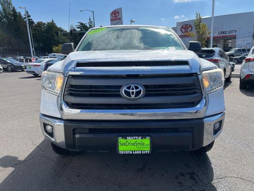 2015 Toyota Tundra SR5